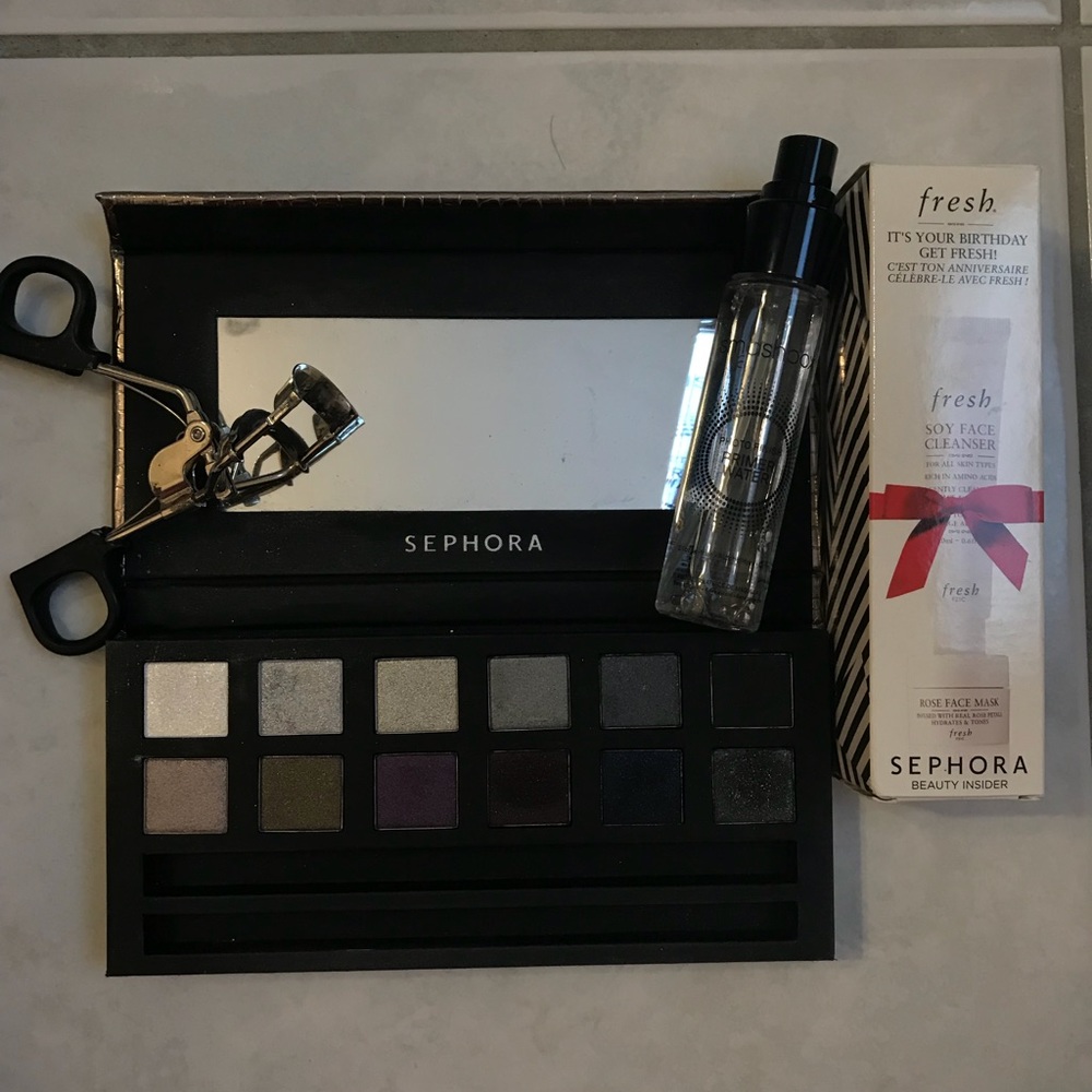 Sephora shadow palette, cleanser, eyelash curler+
